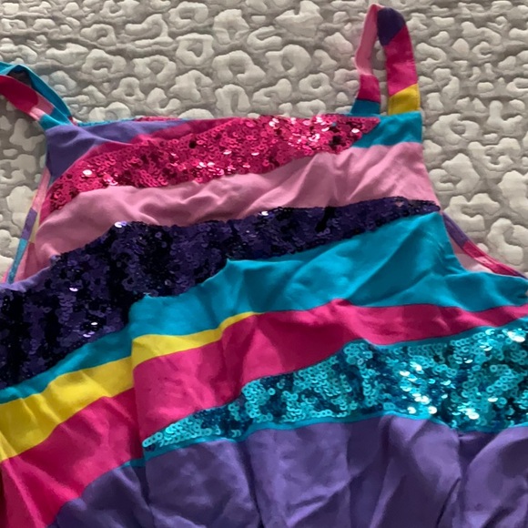 Girls - Picture 3 of 6